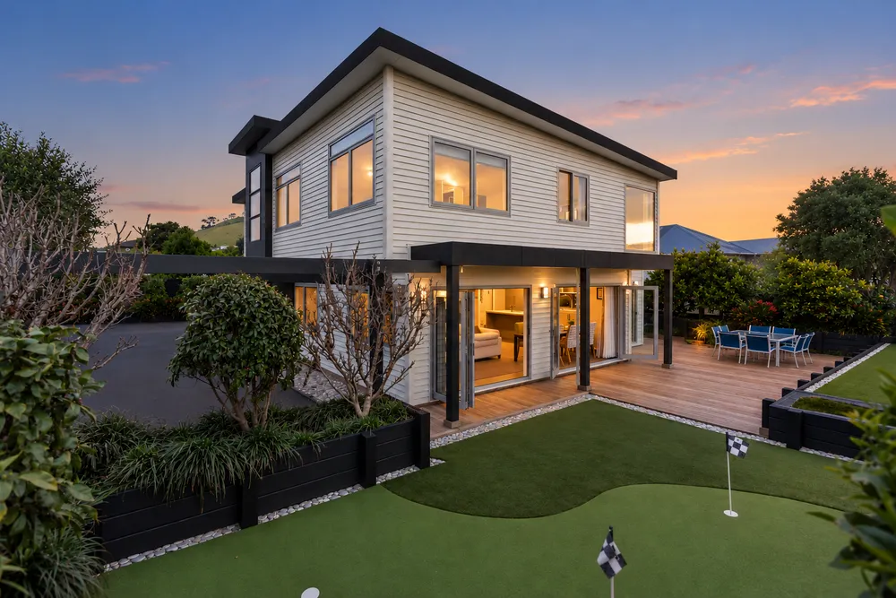 Photos of 12A Kowhai Avenue