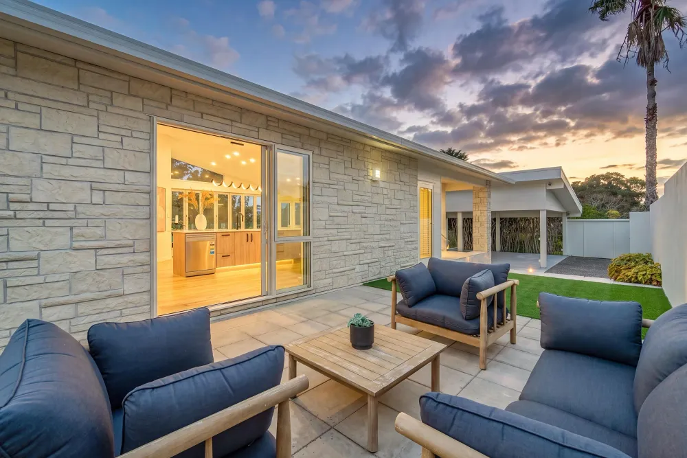 Photos of 22 Tarahanga Street