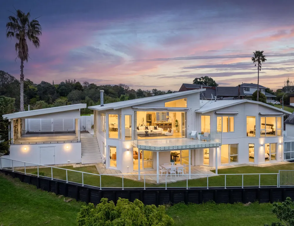 Photos of 22 Tarahanga Street