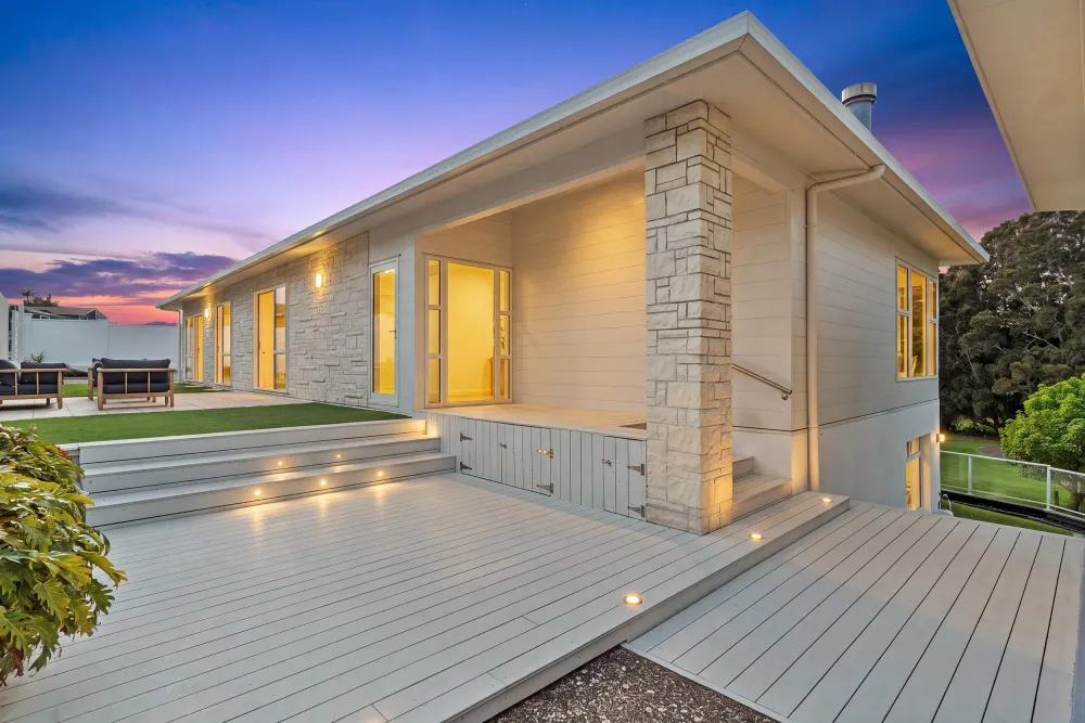 Photos of 22 Tarahanga Street