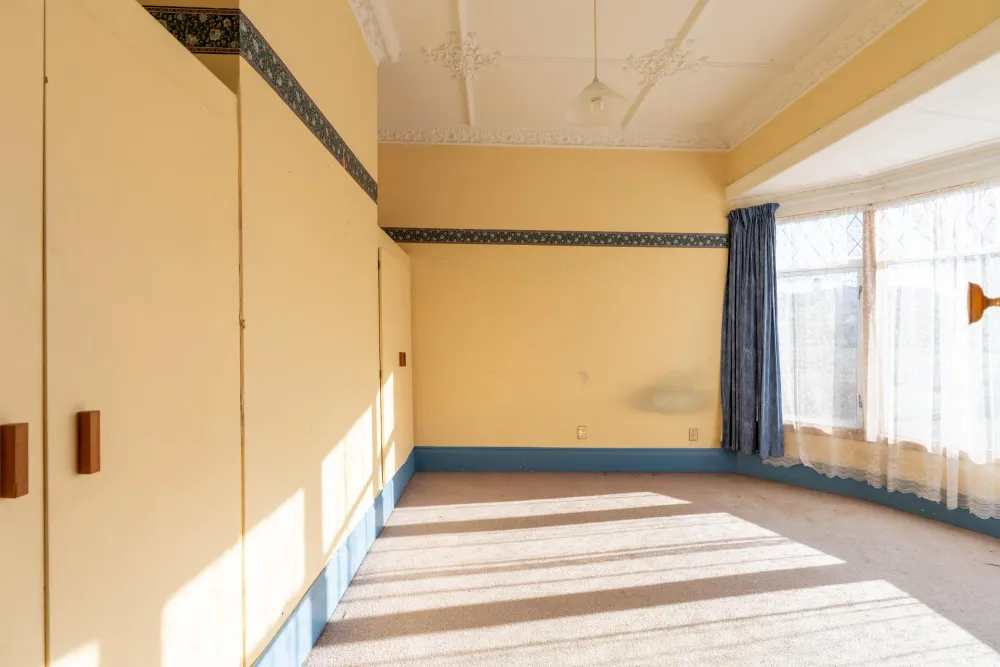 Photos of 25 Kirkcaldy Street