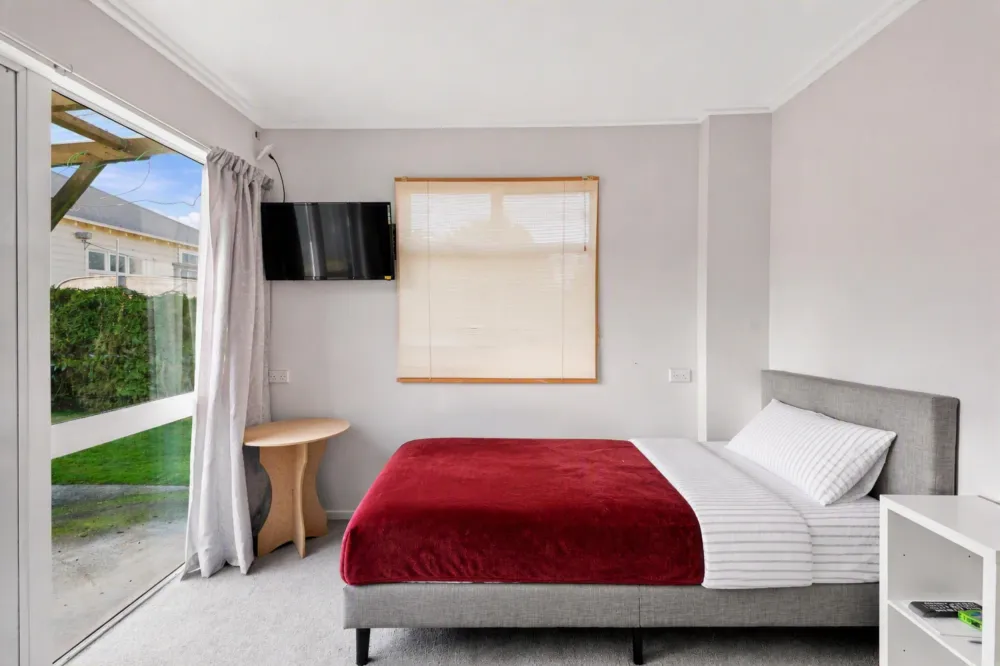 Photos of 25 Kirkcaldy Street