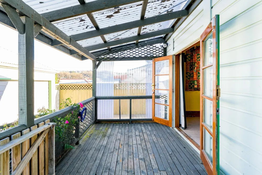 Photos of 25 Kirkcaldy Street