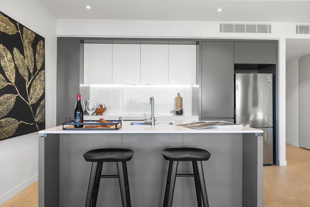 Photos of 702/141 Pakenham Street
