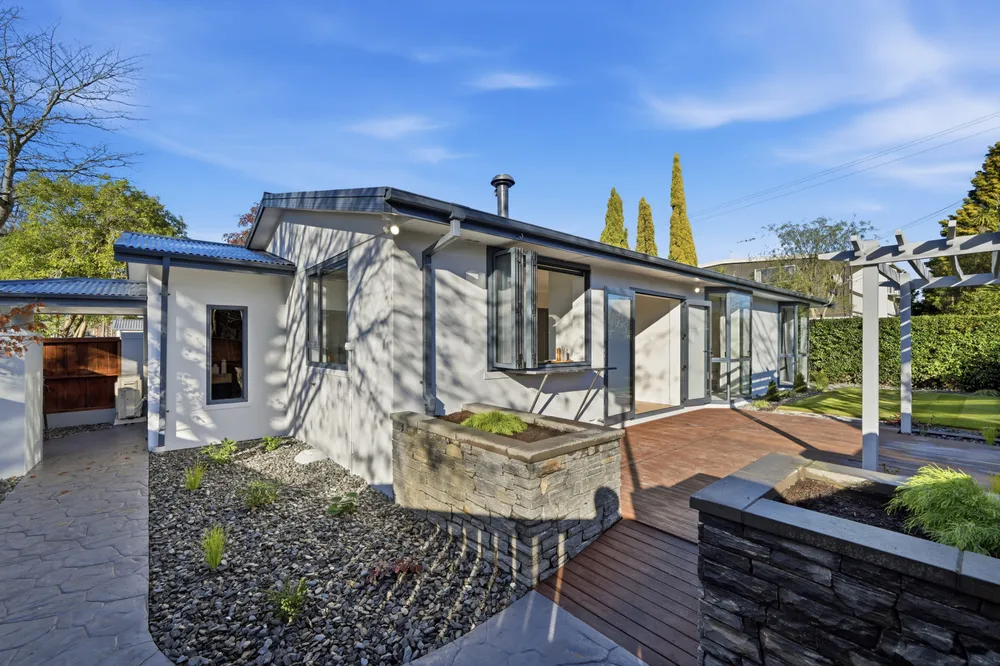 Photos of 21 Scotston Avenue