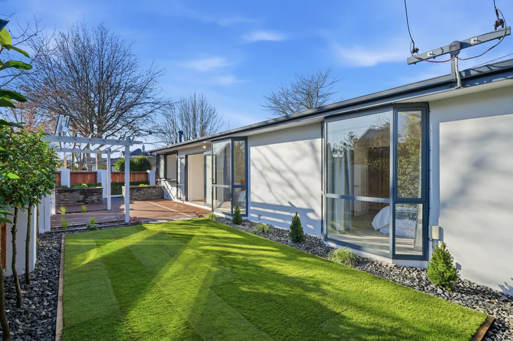 Photos of 21 Scotston Avenue