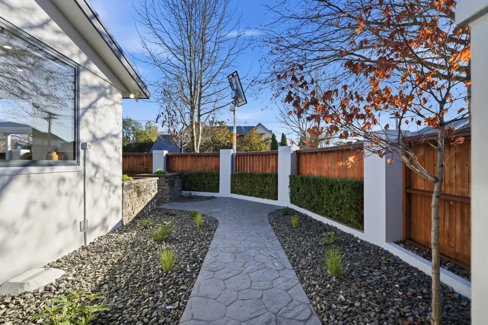 Photos of 21 Scotston Avenue