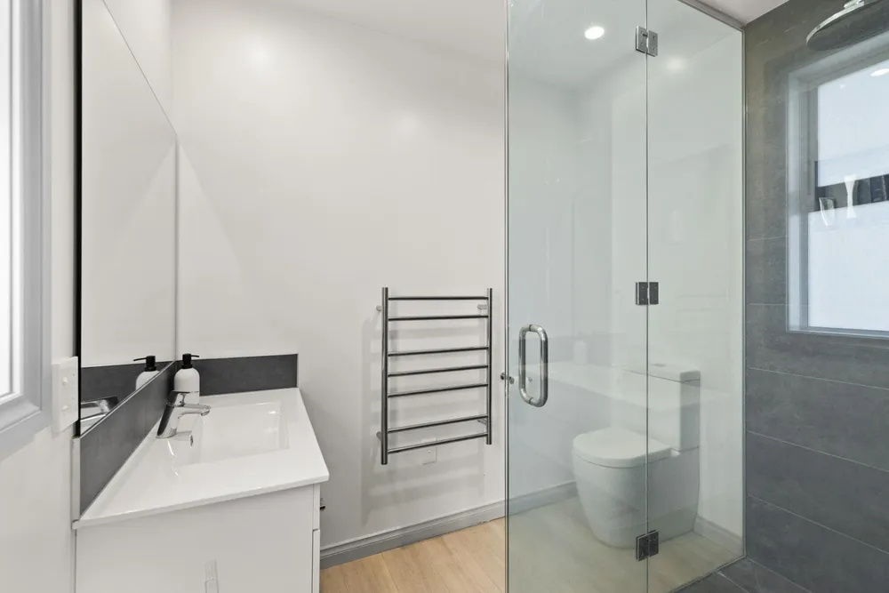 Photos of 8 Lochhead Street