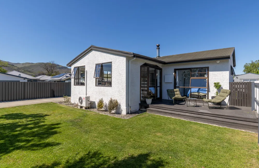 Photos of 9 Clare Place
