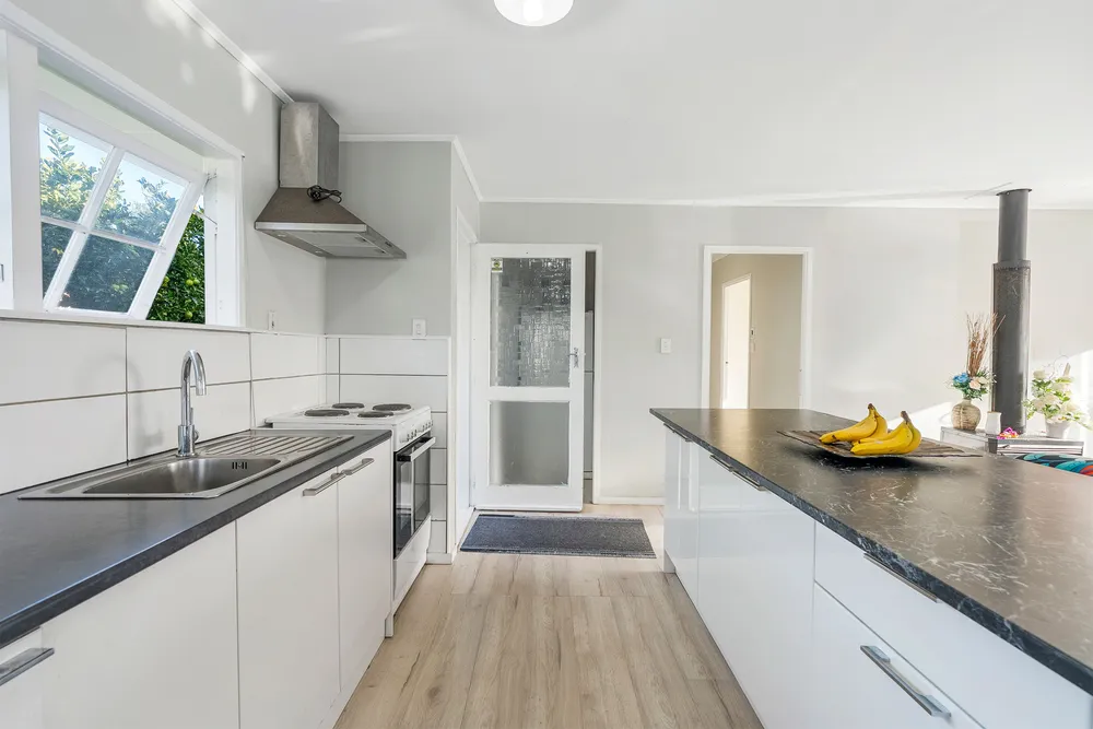 Photos of 333 Roscommon Road