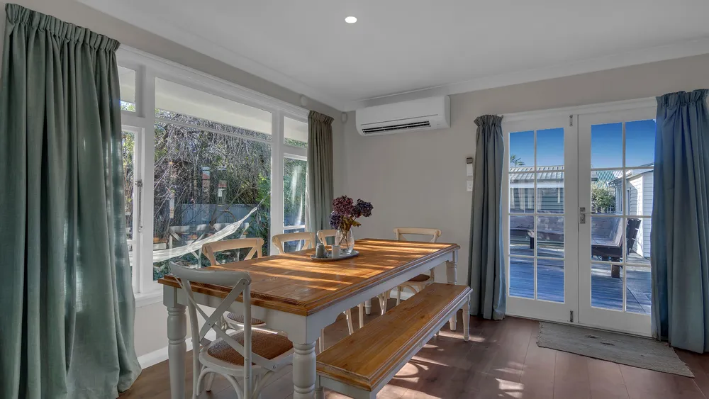 Photos of 200 West Belt
