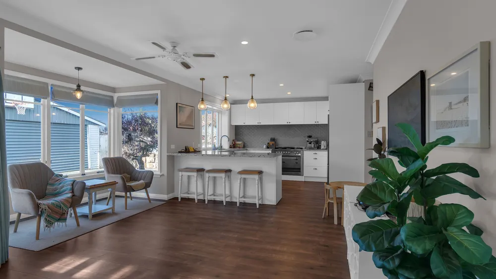 Photos of 200 West Belt