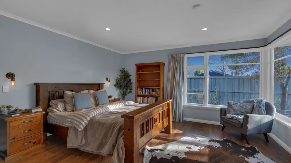 Photos of 200 West Belt
