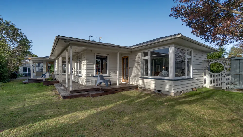 Photos of 200 West Belt