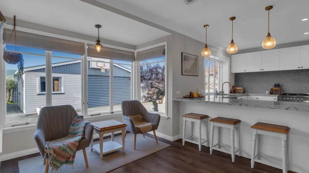 Photos of 200 West Belt