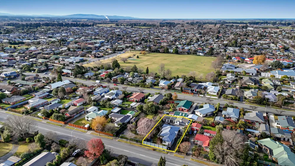 Photos of 200 West Belt
