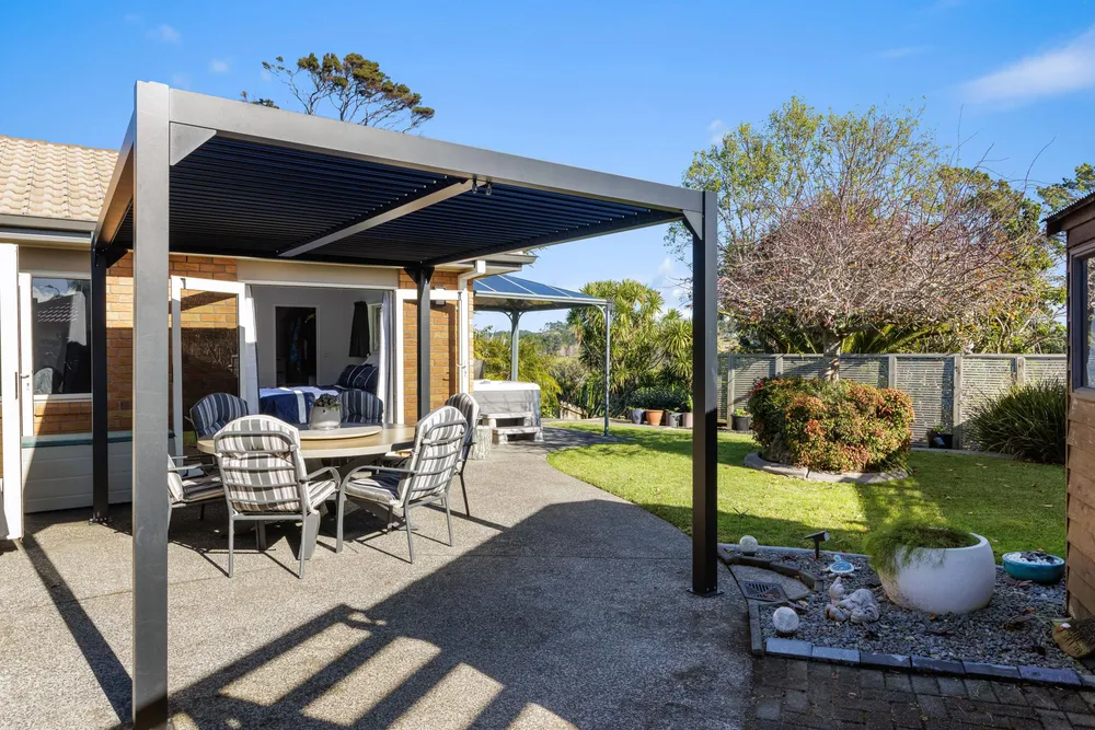 Photos of 46 Blue Heron Rise