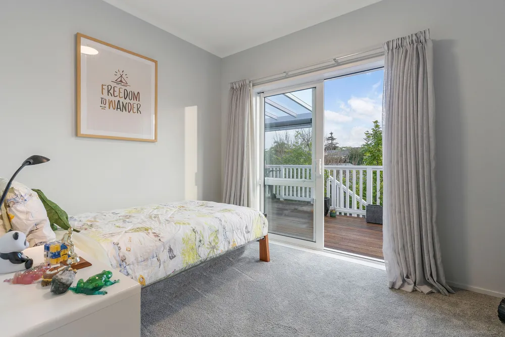 Photos of 17A Roseneath Place
