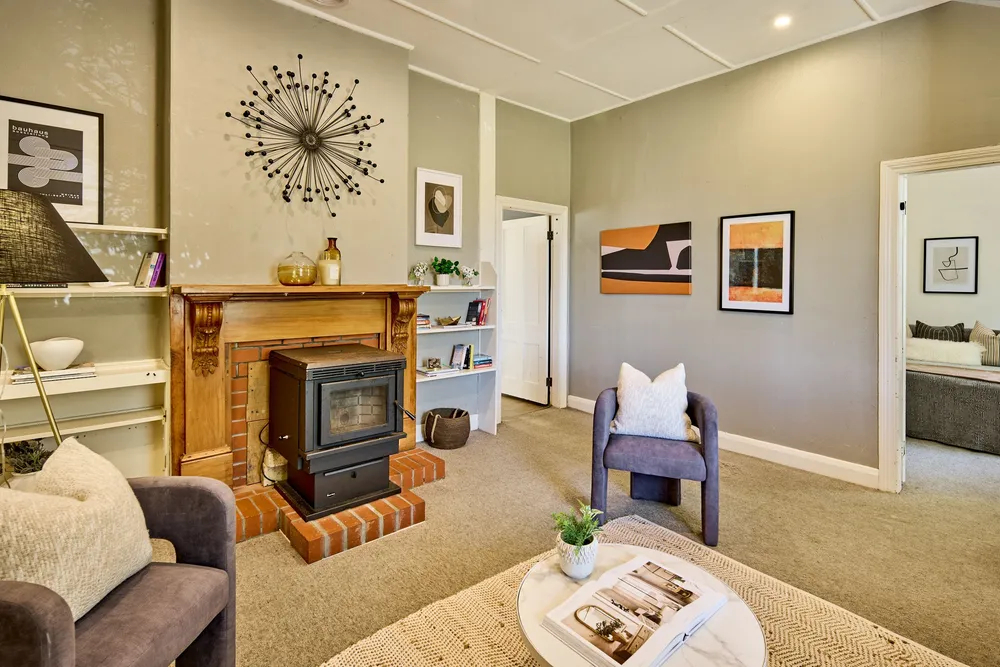 Photos of 11A St Mary Street