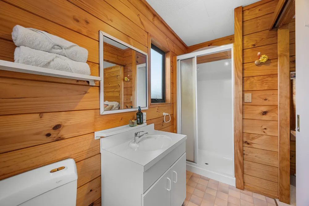 Photos of 43 Rhinevale Close