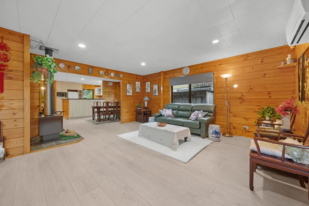 Photos of 43 Rhinevale Close
