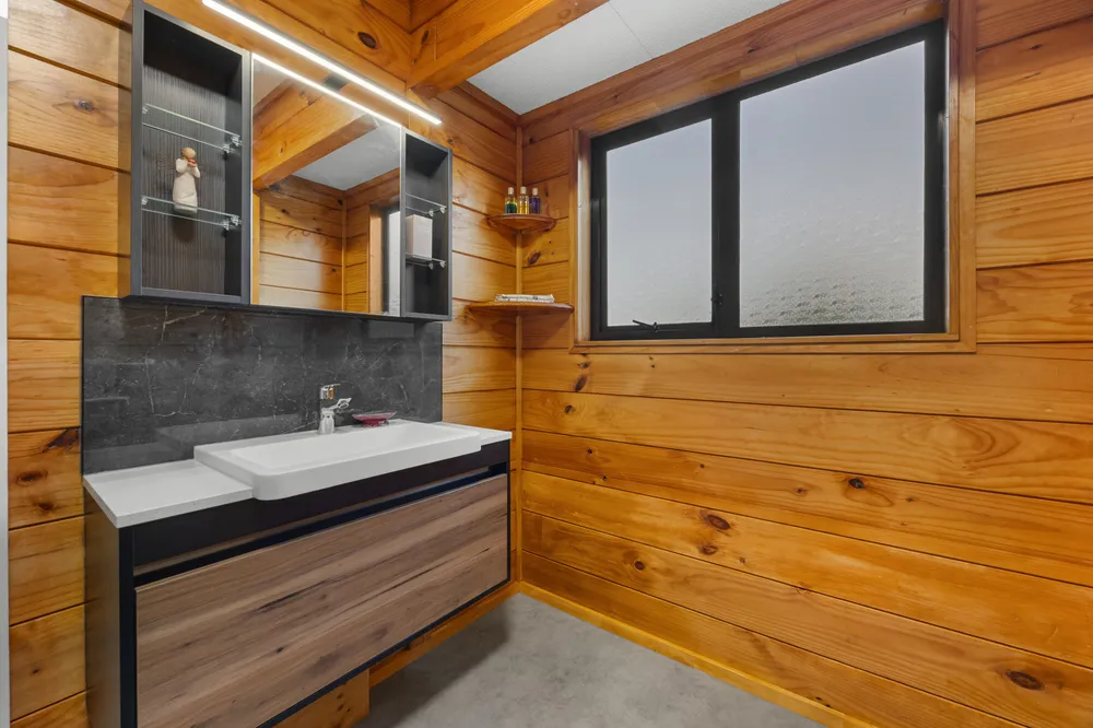 Photos of 43 Rhinevale Close