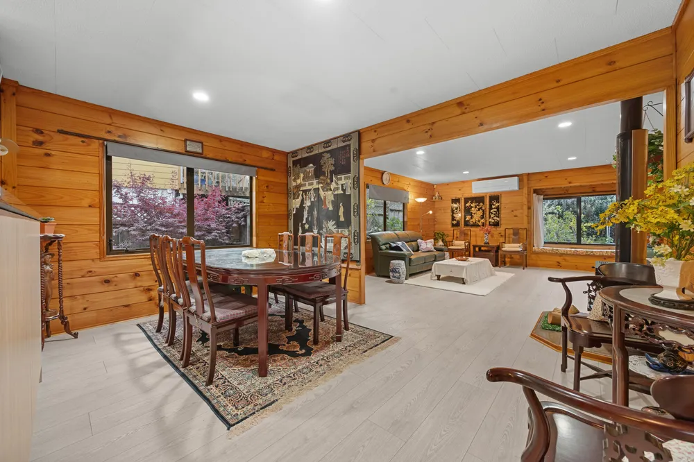 Photos of 43 Rhinevale Close