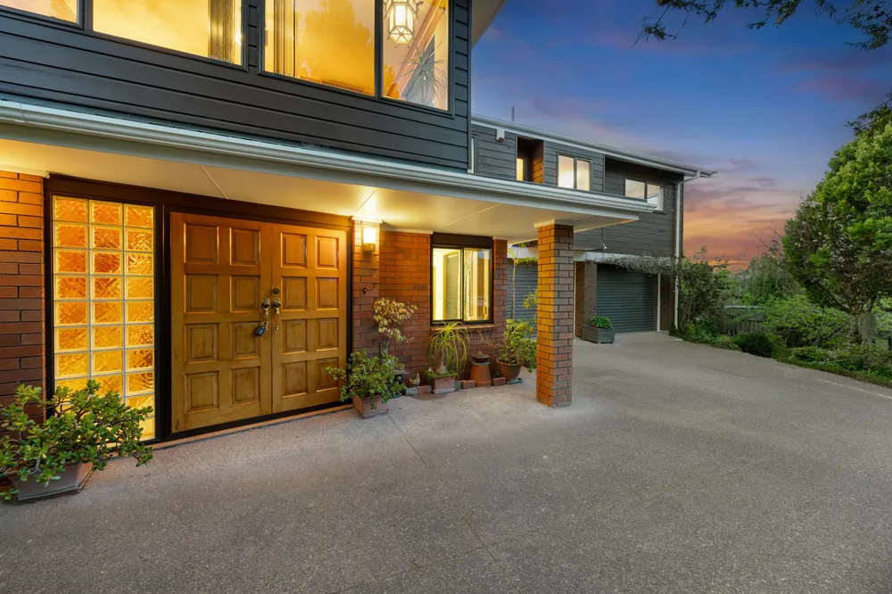 Photos of 43 Rhinevale Close