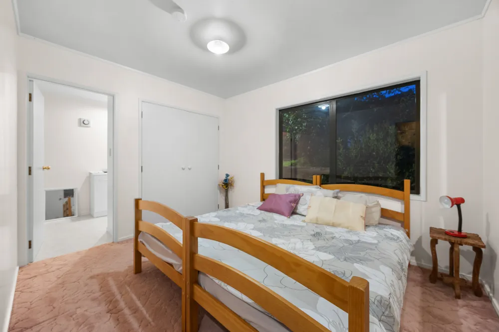 Photos of 43 Rhinevale Close