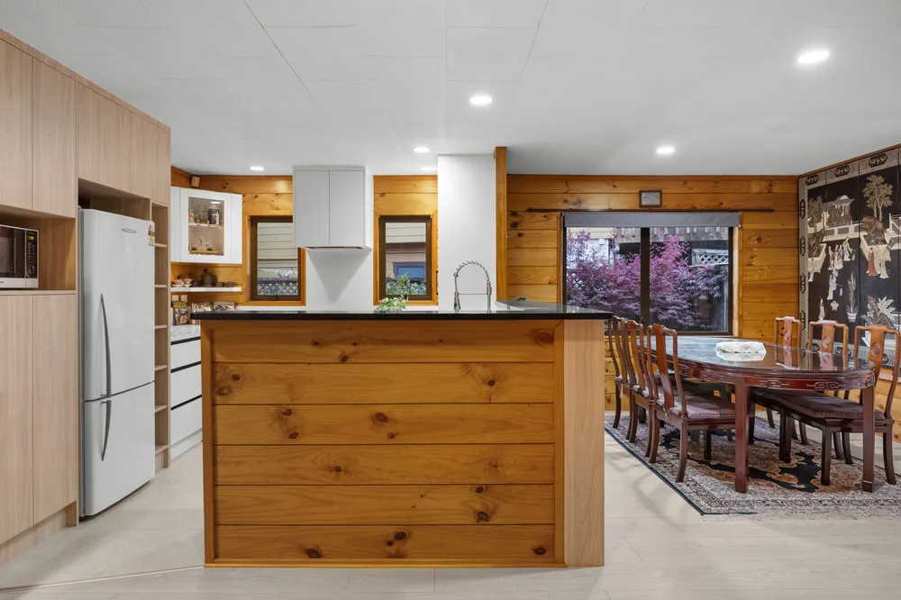 Photos of 43 Rhinevale Close