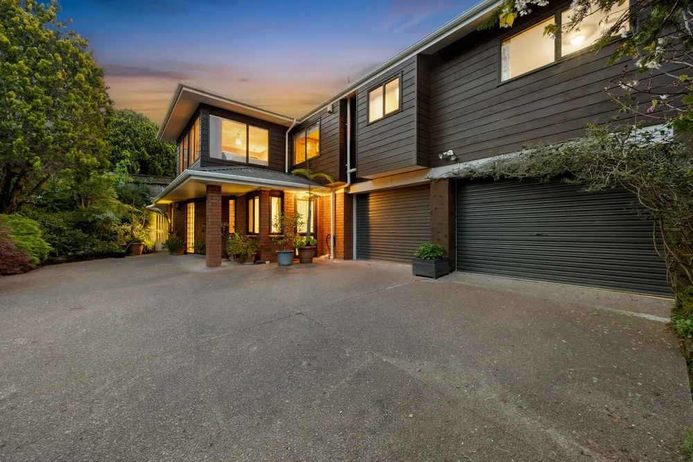 Photos of 43 Rhinevale Close