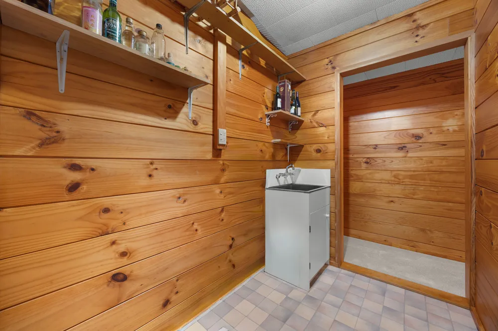 Photos of 43 Rhinevale Close