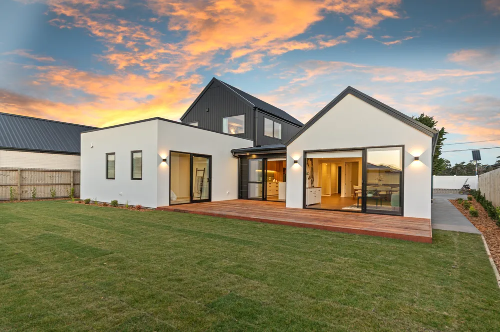 Photos of 141 Mairehau Road