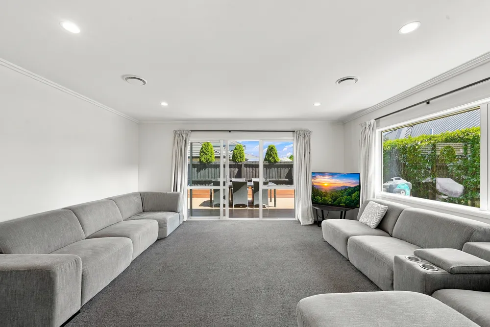 Photos of 53 Napier Drive