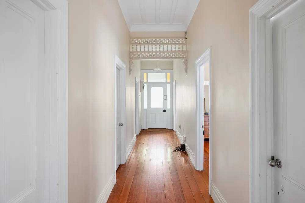 Photos of 49 Wanganui Avenue