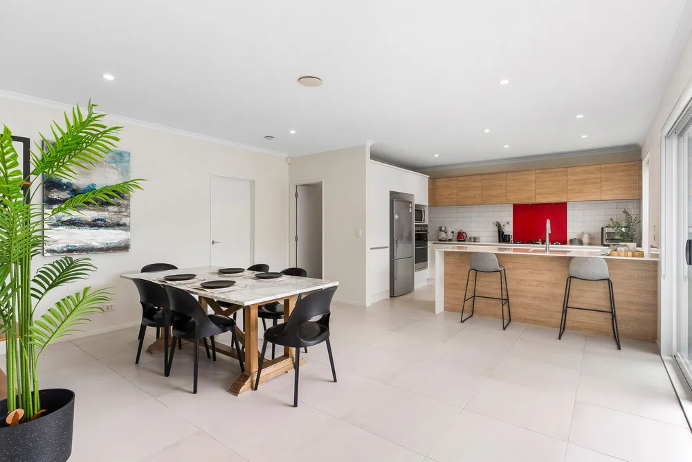 Photos of 21 Waituarua Drive