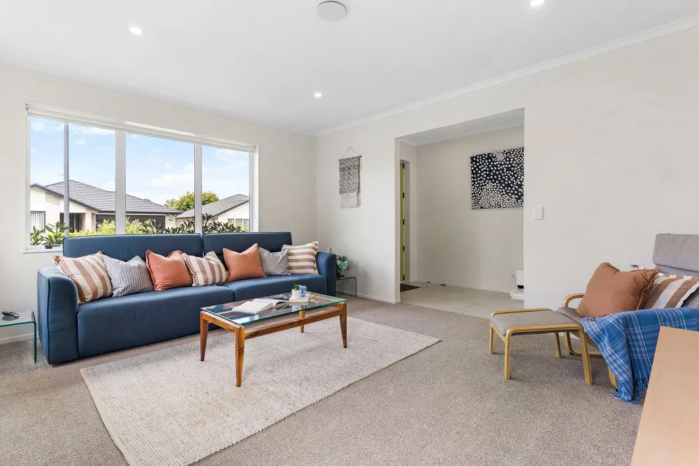 Photos of 21 Waituarua Drive