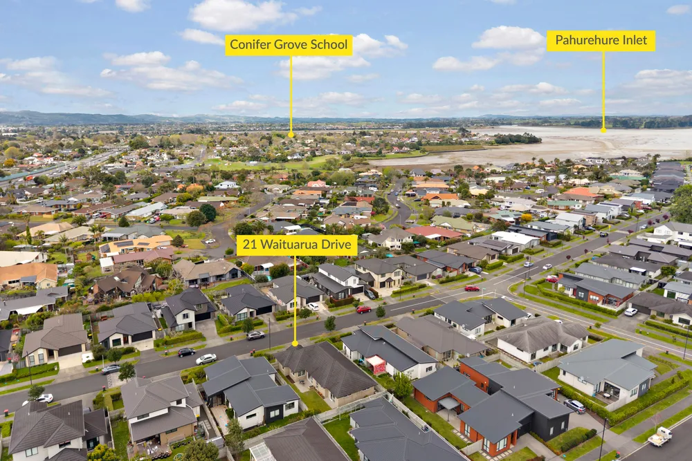 Photos of 21 Waituarua Drive