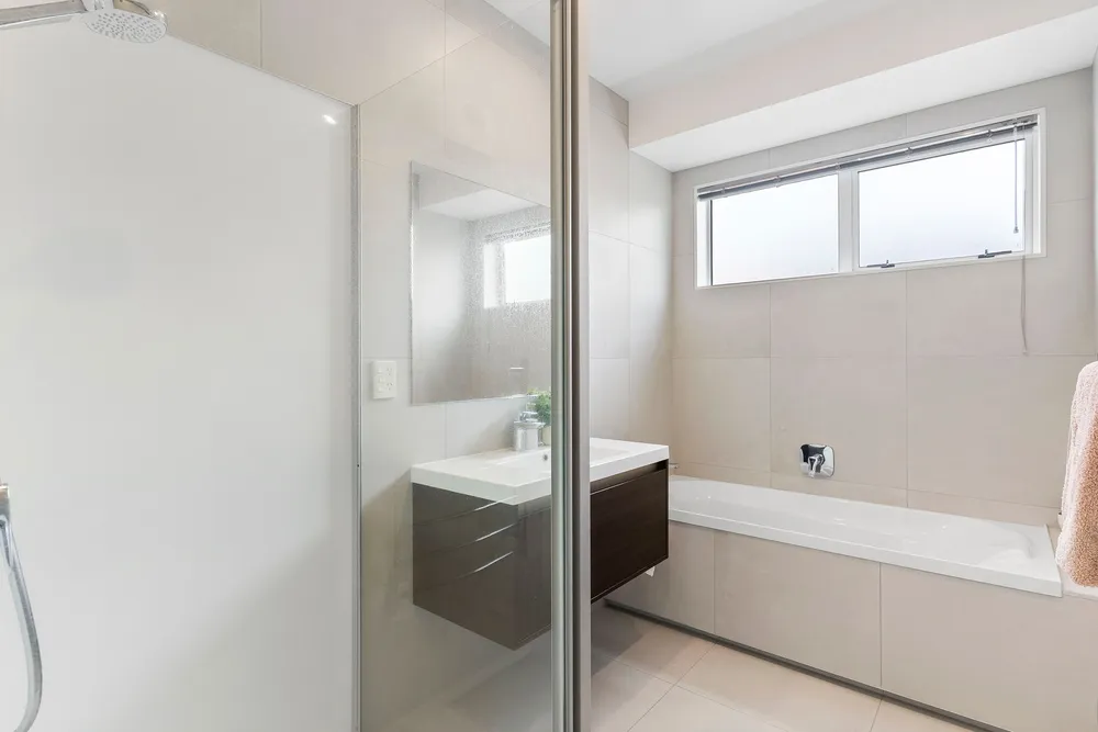 Photos of 21 Waituarua Drive