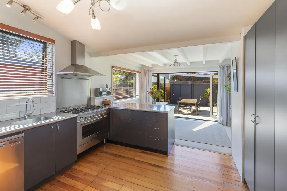 Photos of 76 Neville Street