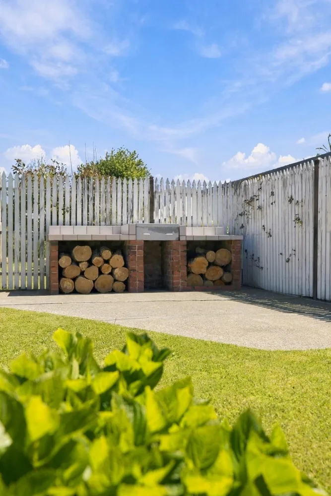 Photos of 7B Ferndown Close
