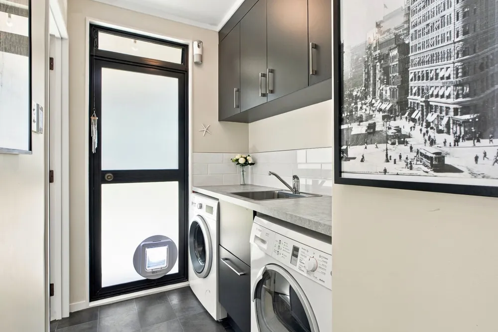Photos of 7B Ferndown Close