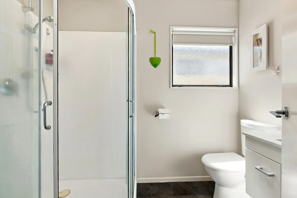Photos of 7B Ferndown Close