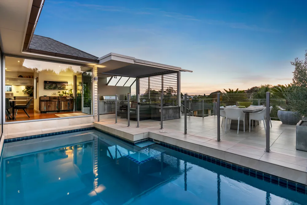 Photos of 402 Riddell Road