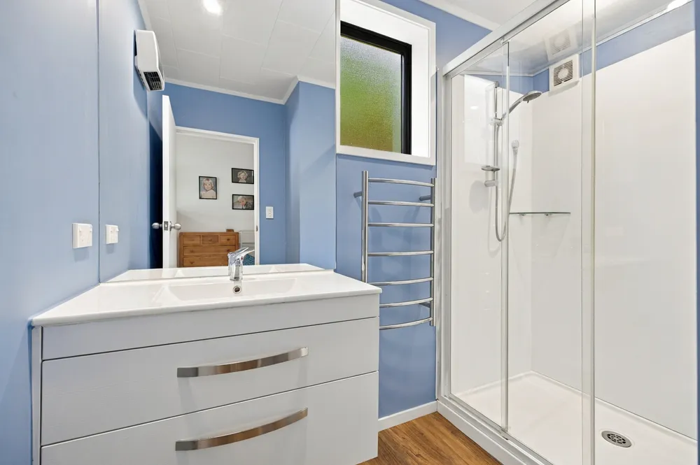 Photos of 137 Sumnervale Drive