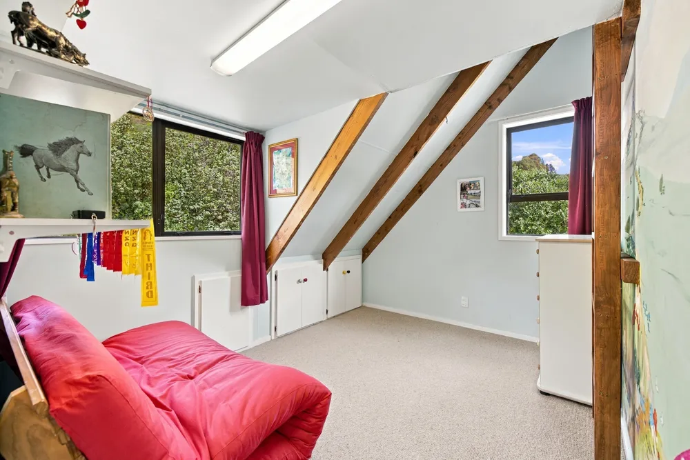 Photos of 137 Sumnervale Drive