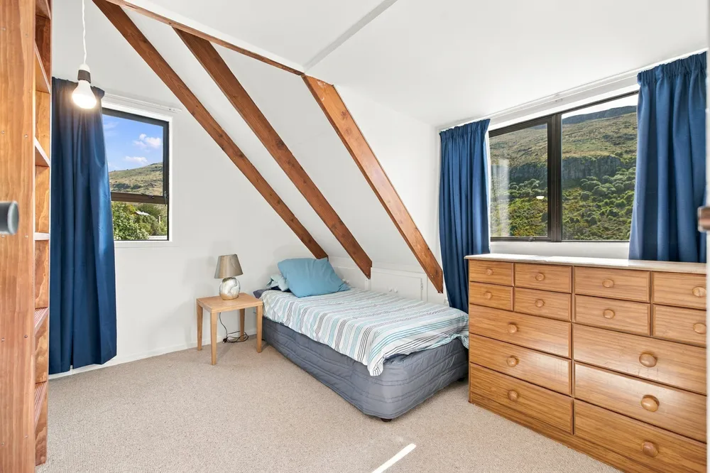 Photos of 137 Sumnervale Drive