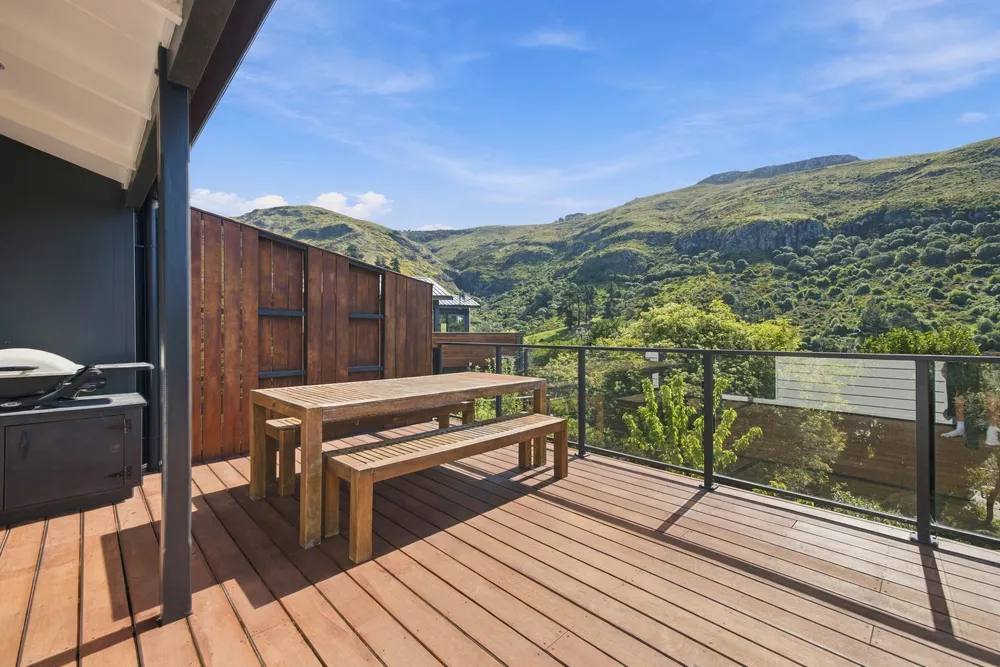 Photos of 137 Sumnervale Drive