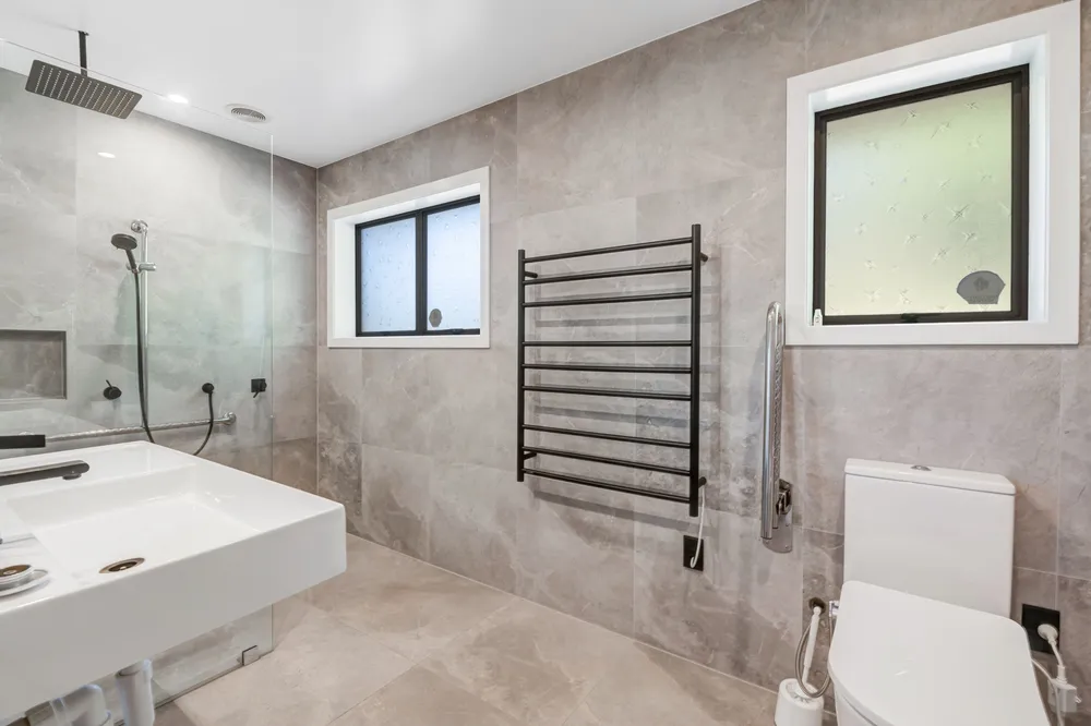 Photos of 31 Palliser Lane