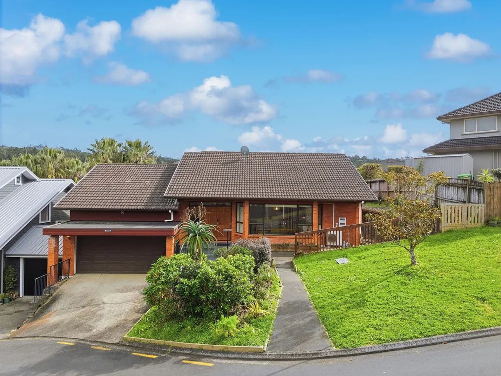 Photos of 58 Bass Road